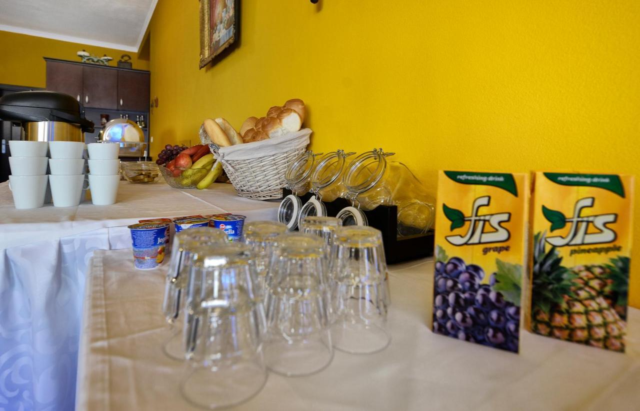 Bed And Breakfast Julia Seget  Exterior foto