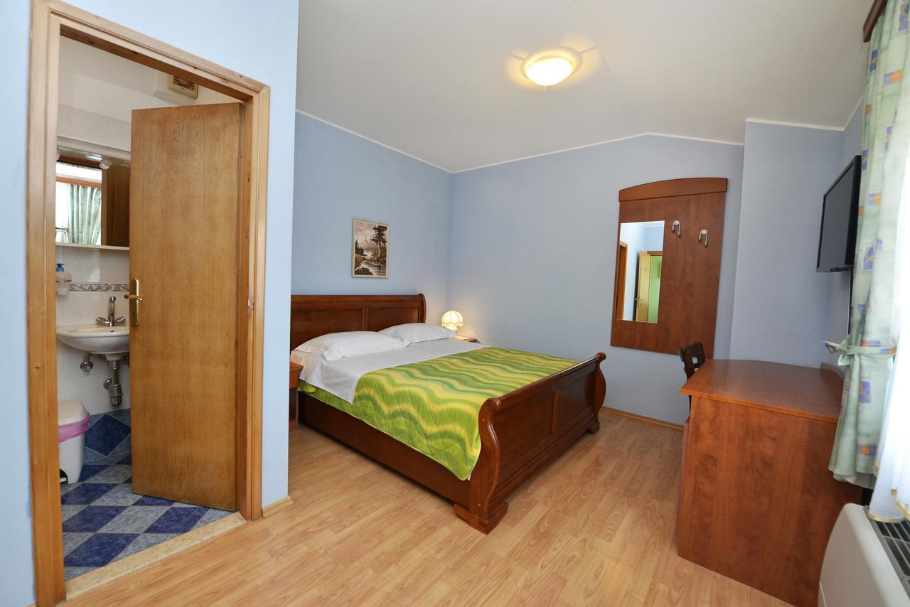 Bed And Breakfast Julia Seget  Exterior foto