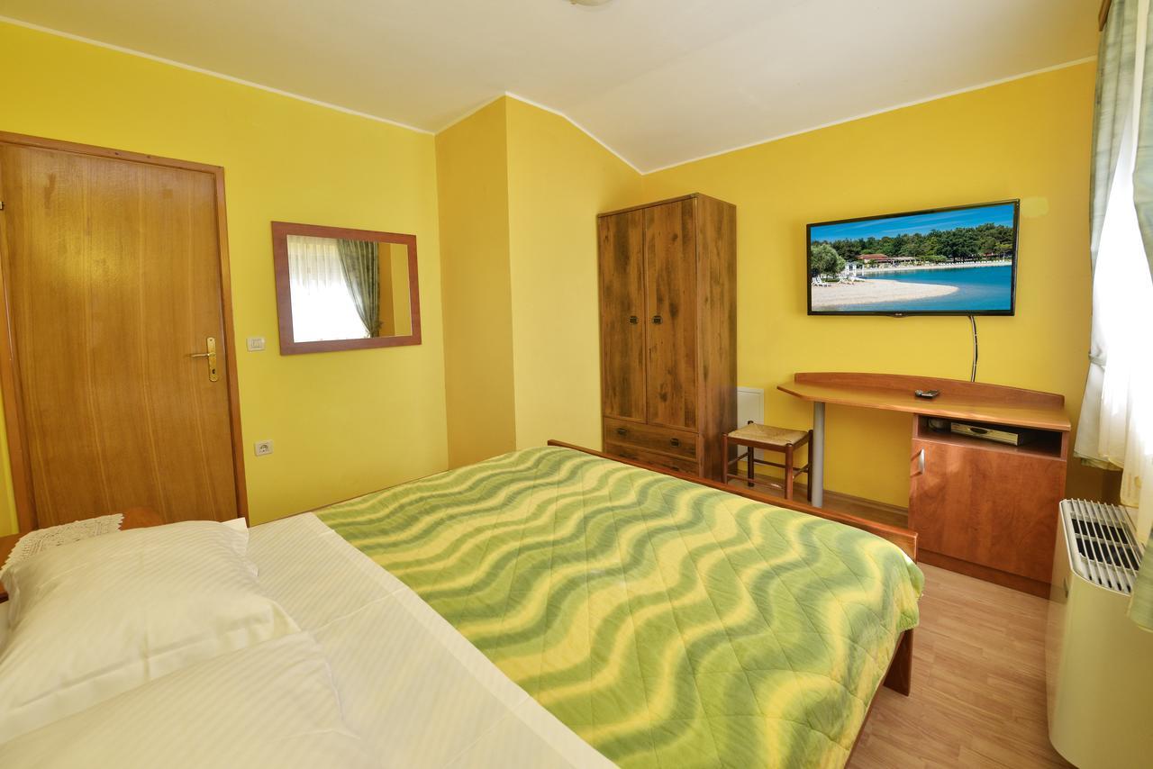 Bed And Breakfast Julia Seget  Exterior foto